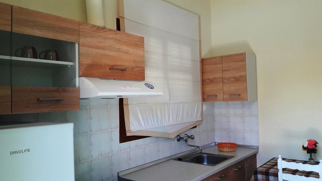 Varvara Studios & Apartments II Peroulades  Luaran gambar