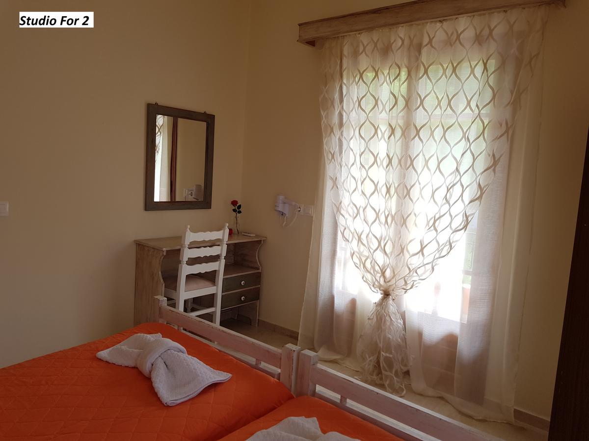Varvara Studios & Apartments II Peroulades  Luaran gambar