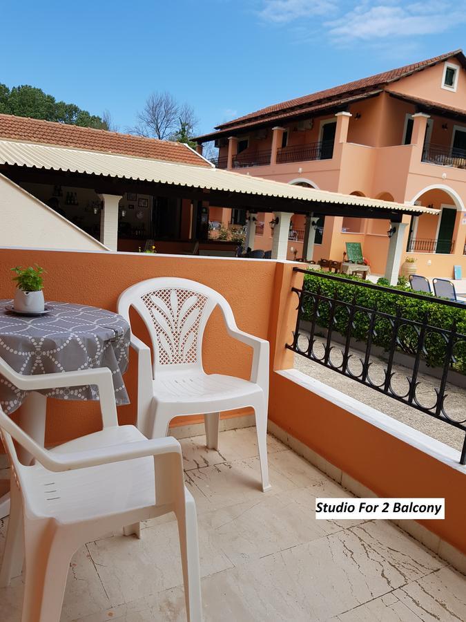 Varvara Studios & Apartments II Peroulades  Luaran gambar