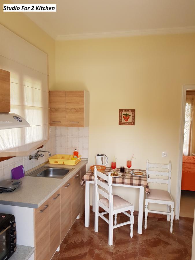 Varvara Studios & Apartments II Peroulades  Luaran gambar
